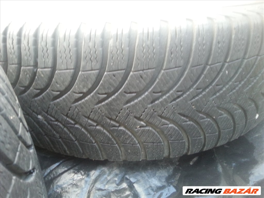  5x112 lyukosztású Audi A3 gyári alufelni, rajta 205/55R16 Michelin téli gumi  11. kép