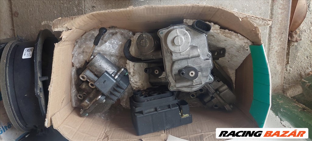 Audi A6 4F automata váltó,  turbó, stb... 25. kép