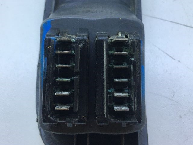 RENAULT MEGANE I (BA0/1_) Bal első Ablakemelő Kapcsoló 3. kép