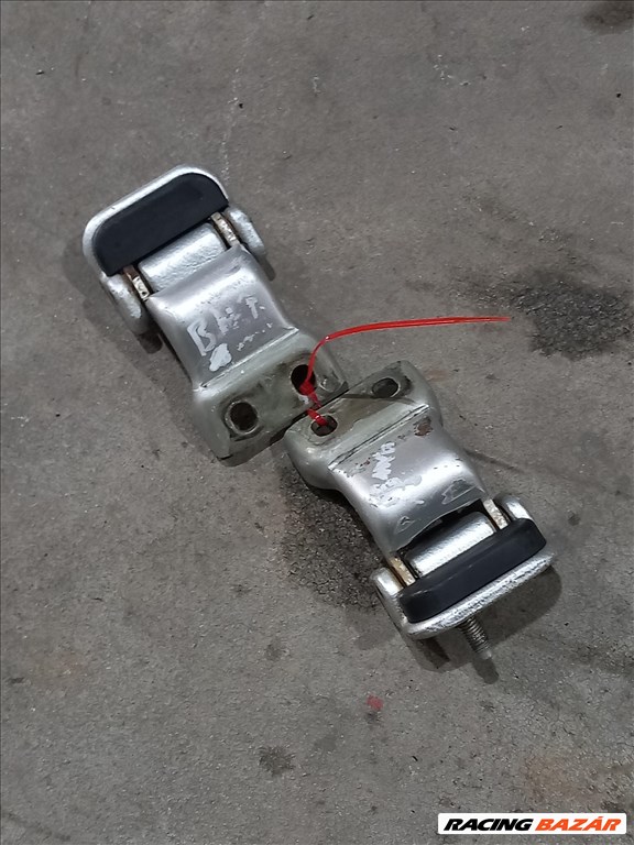 Ford Transit Tranzit MK6 MK7 Hátsó ajtó felső zsanér tartó 7063 yc15v42982ak yc15v42983ak 2. kép