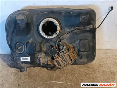 TOYOTA PRIUS Tank