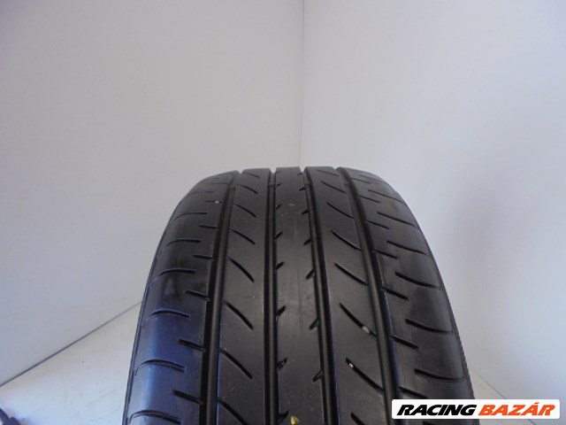 Yokohama E51B 225/45 R17  1. kép
