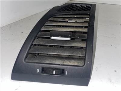 BMW 1 (E87) Bal Szellőző