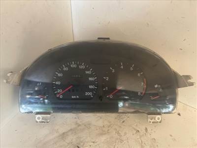 SUZUKI SWIFT II Ferdehátú (EA, MA) Kilométeróra