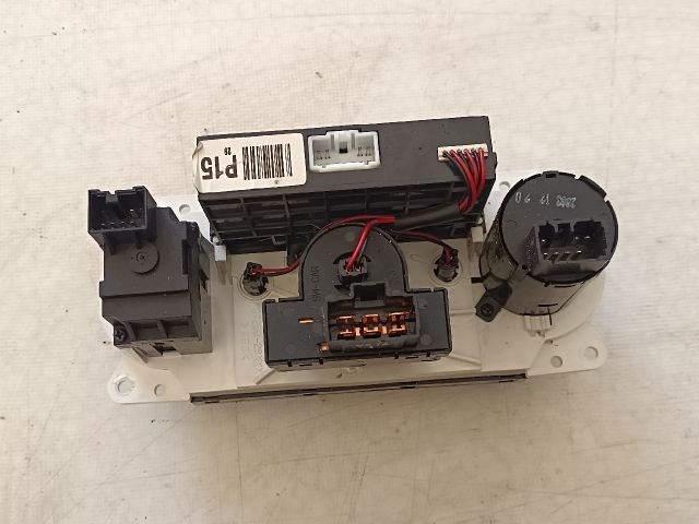 HYUNDAI SANTA FÉ I (SM) Fűtéskapcsoló (manuális klímás) 2. kép