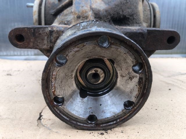 BMW 7 (E65, E66, E67) Hátsó Differenciálmű 6. kép