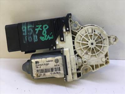 VW BORA (1J2) Jobb első Ablakemelő Motor