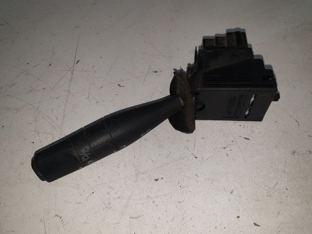 PEUGEOT 206 Ferdehátú (2A/C) Bal Kormánykapcsoló Irányjelző 1. kép