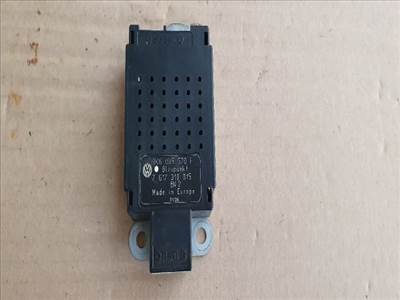 VW GOLF V (1K1) Antenna Erősítő