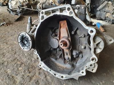 AUDI A3 (8L1) Váltó (Mechanikus)