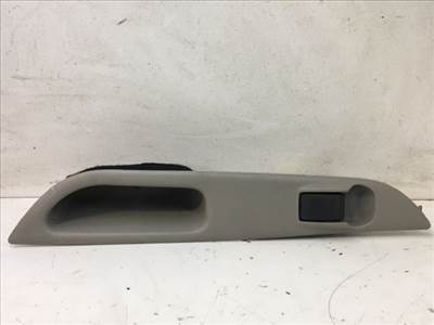 NISSAN ALMERA TINO Jobb hátsó Ablakemelő Kapcsoló