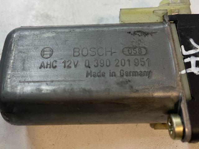 BMW 7 (E65, E66, E67) Tetőablak Motor 4. kép