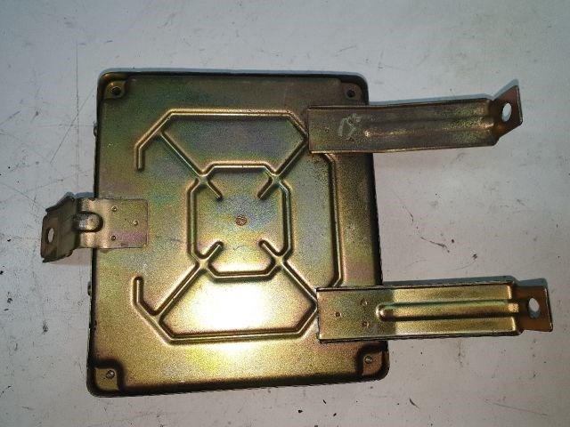 SUZUKI SWIFT II Ferdehátú (EA, MA) Motorvezérlő 2. kép