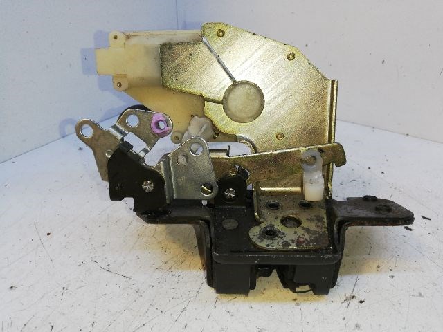 ROVER 400 Csomagtérajtó Zárszerkezet 1. kép