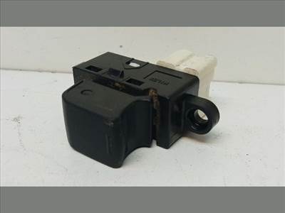 SUBARU FORESTER Jobb hátsó Ablakemelő Kapcsoló