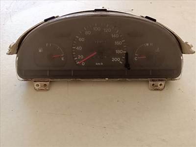 SUZUKI SWIFT II Ferdehátú (EA, MA) Kilométeróra