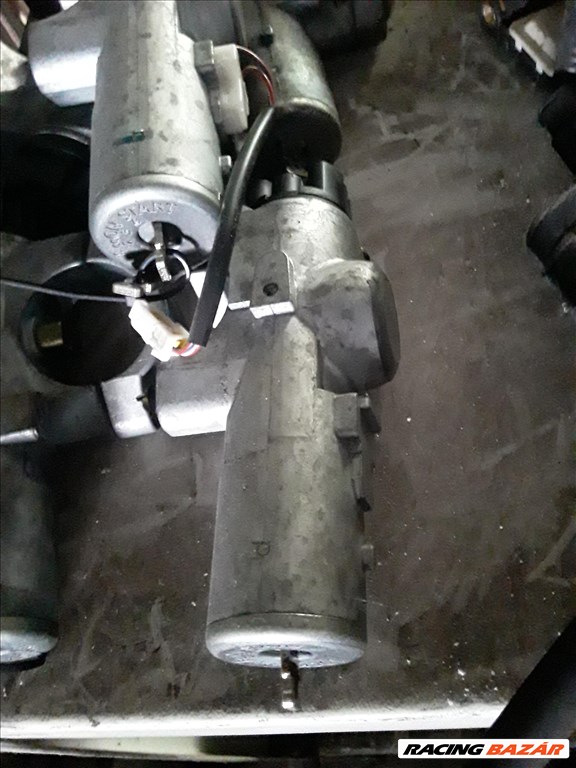 Nissan Almera gyujtáskapcsoló  1. kép