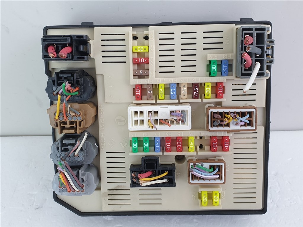 503010 Renault Megane 3, 2011, Biztosíték Tábla, USM, 284B68372R, Külső 1. kép