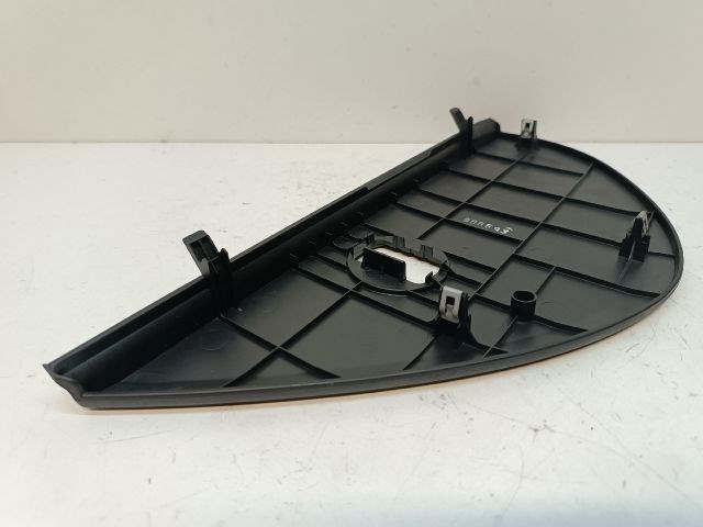 KIA CEED Ferdehátú (ED) Jobb Műszerfal Oldalkárpit 5. kép