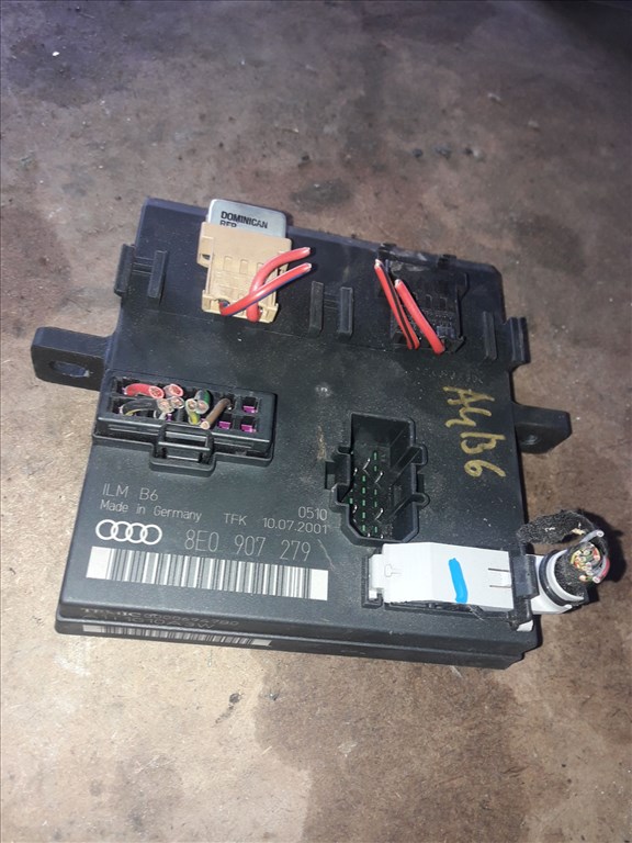 Audi A4 B6 Komfort Modul 8E0 907 279 1. kép