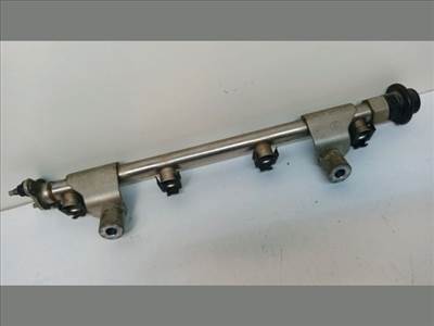 KIA CEED SW (ED) Porlasztó Sor / Híd