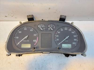 VW POLO (6N1) Kilométeróra