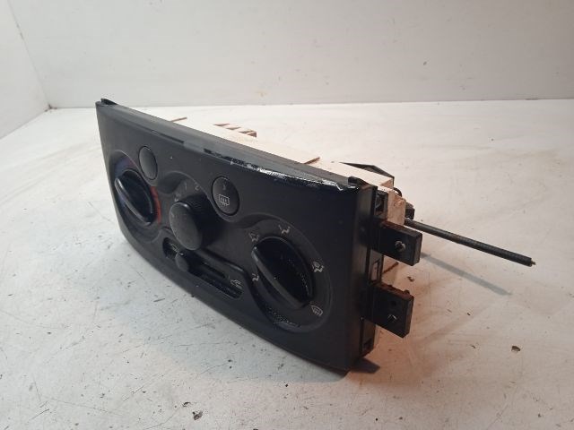 DAEWOO KALOS Fűtéskapcsoló (Nem klímás) 5. kép