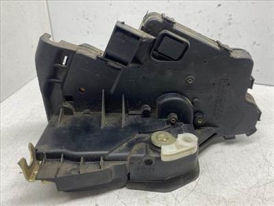 BMW 3 Touring (E46) Bal hátsó Ajtózár