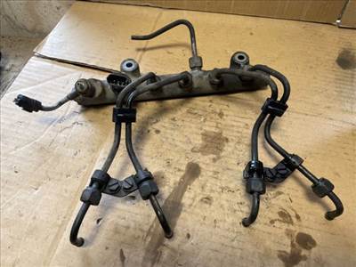 OPEL ASTRA H GTC Porlasztó Sor / Híd