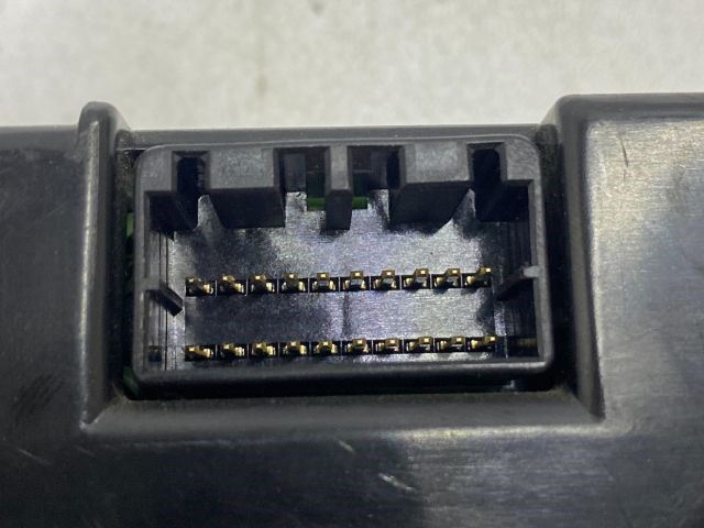 ROVER 75 Fűtéskapcsoló (digit klímás) 3. kép