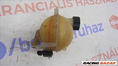 Peugeot 307 Eladó gyári, bontott kiegyenlítő tartály