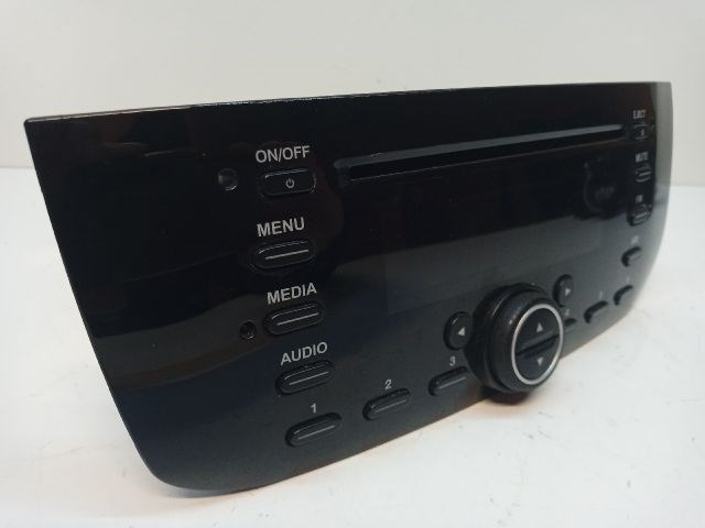 FIAT PUNTO EVO Rádió / CD 5. kép