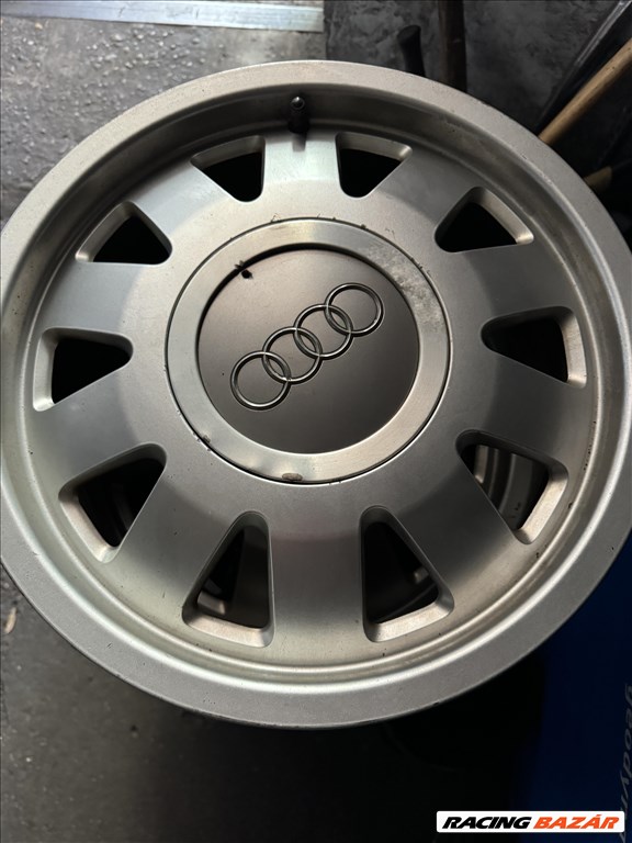 Audi A4 gyári 6X15-ös 5X112-es ET45 könnyűfém felni garnitura eladó 1. kép