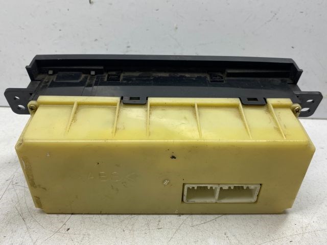 MAZDA PREMACY (CP) Fűtéskapcsoló (digit klímás) 2. kép