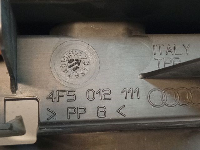 AUDI A6 C6 Szerszámkészlet 3. kép