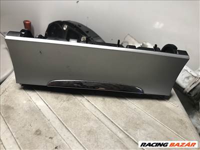 Volkswagen Passat B6 hamutál  3c0863284
