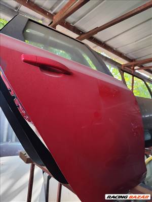 Opel Astra J jobb hátsó ajtó. 5 ajtós kivitelhez 