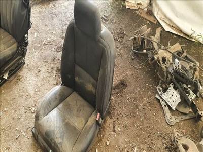 MERCEDES-BENZ M-CLASS (W164) Jobb első Ülés