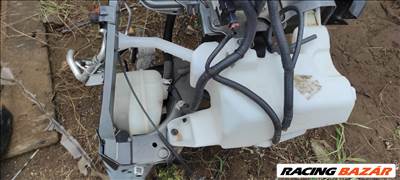 Nissan Qashqai (J11) Ablakmosó tartály 