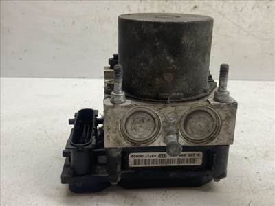 NISSAN PRIMERA (P12) ABS Kocka