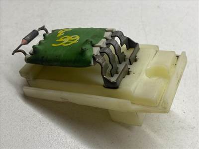 FORD FOCUS (DAW, DBW) Előtét Ellenállás Fűtőmotor