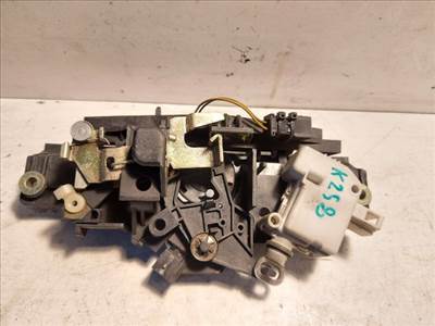 AUDI A6 Avant (4B, C5) Csomagtérajtó Zárszerkezet