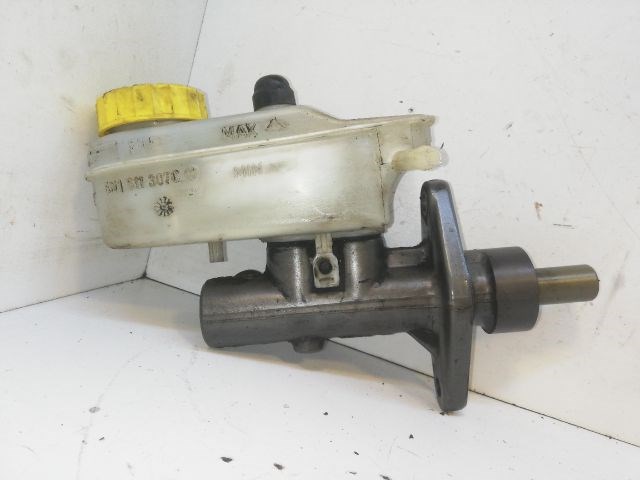 VW POLO III Főfékhenger 1. kép