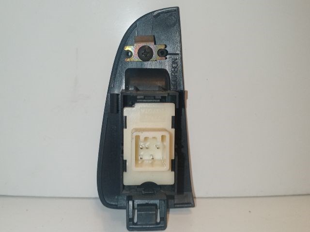 TOYOTA AVENSIS T25 Bal hátsó Ablakemelő Kapcsoló 2. kép