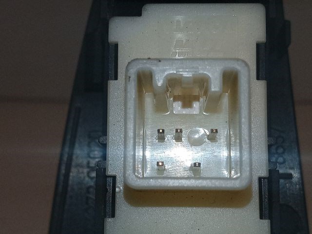 TOYOTA AVENSIS T25 Bal hátsó Ablakemelő Kapcsoló 4. kép