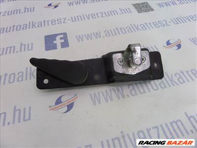 Renault Trafic Eladó gyári bontott belső nyitó zárfogadó jó állapotban 