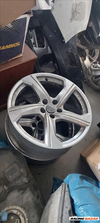  5x112 lyukosztású 8,5J 19" használt (gyári felni) alufelni 3. kép