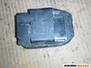 Peugeot 206 Bal első Ablakemelő Kapcsoló *111576* 2. kép