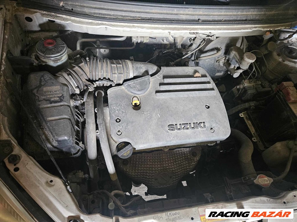 Suzuki Liana bontott alkatrészei 4. kép