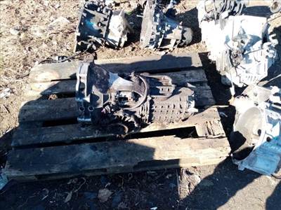 AUDI 80 (8C, B4) Váltó (Mechanikus)